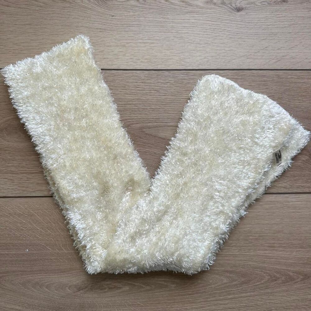 St. John’s Bay Cream Fuzzy Scarf